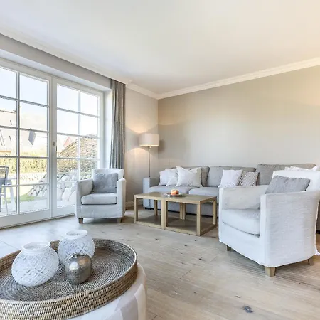 Dueuen Hues, App 3 *